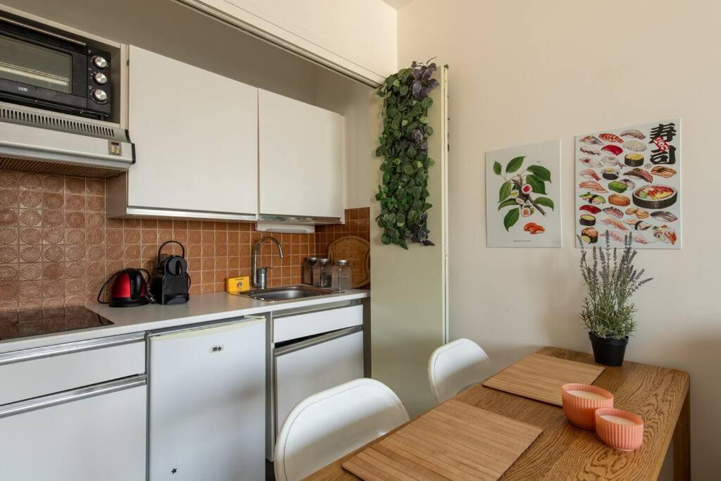 Montparnasse - Cozy Apartment In Montparnasse District ปารีส ภายนอก รูปภาพ