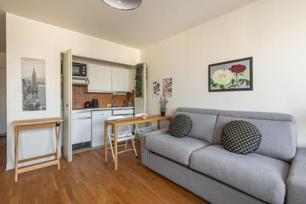 Montparnasse - Cozy Apartment In Montparnasse District ปารีส ภายนอก รูปภาพ